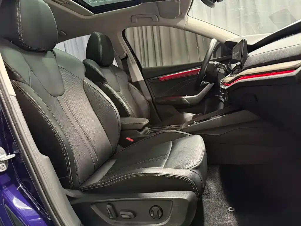 Skoda Octavia — фото 5