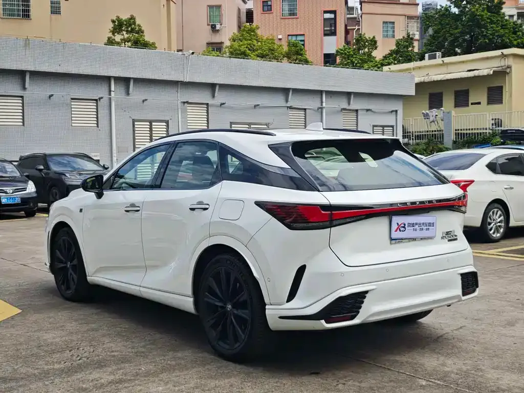 Lexus RX — фото 4