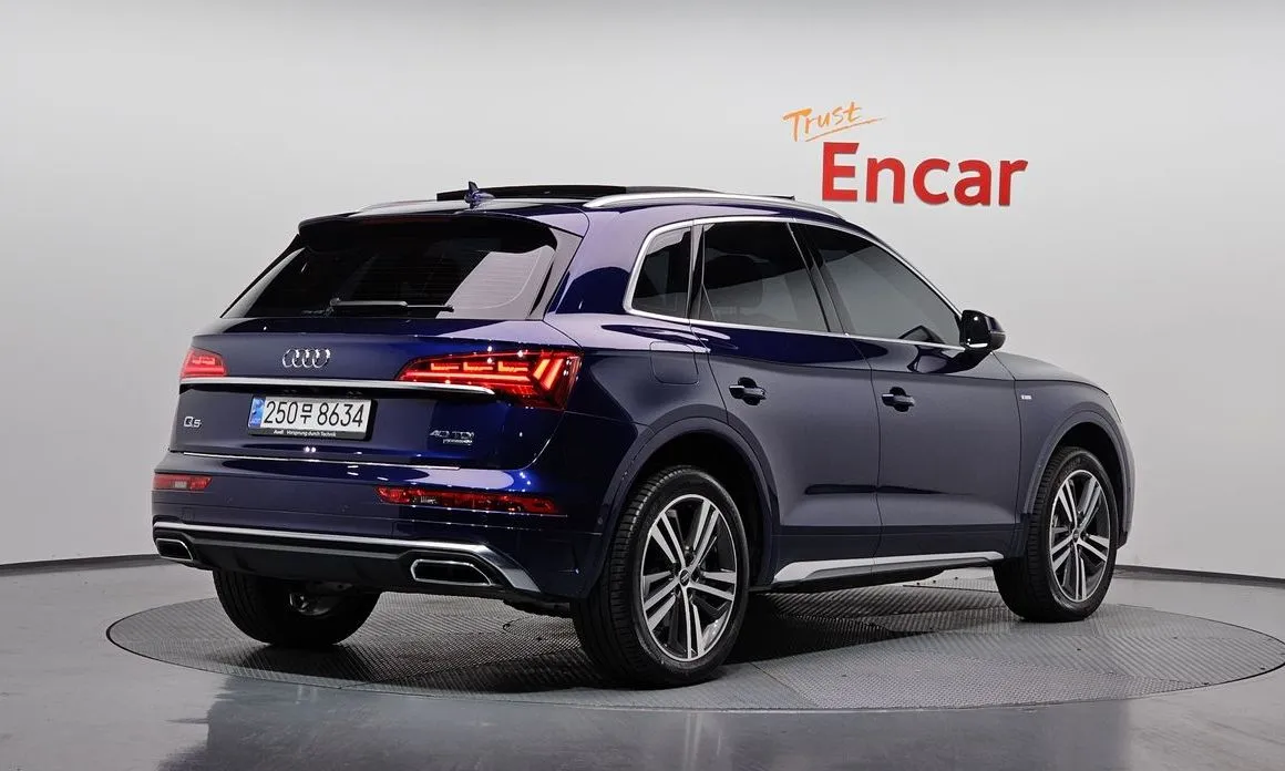 Audi Q5 — фото 5