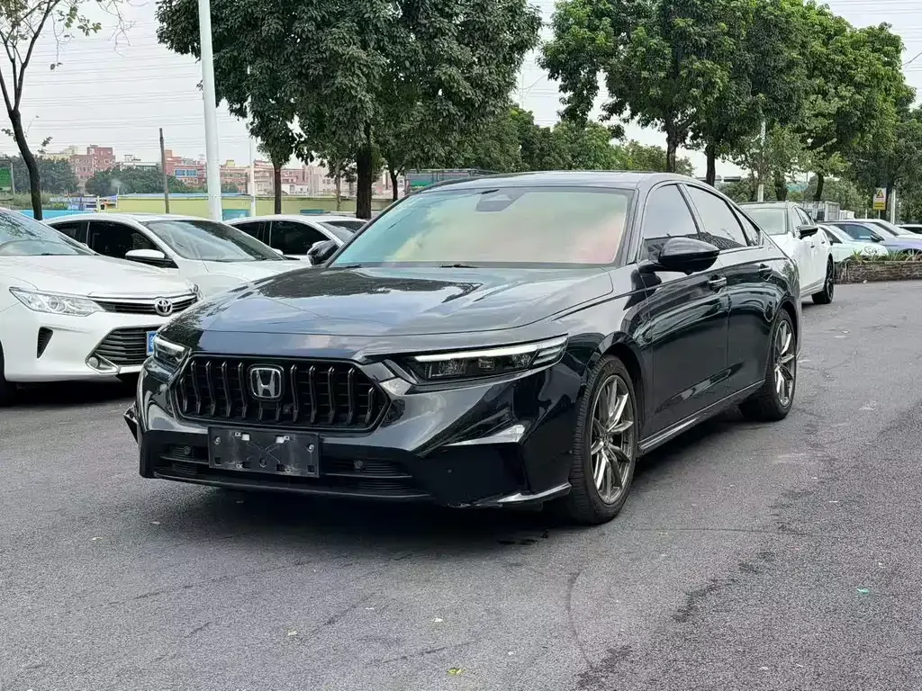 Honda Inspire — фото 1