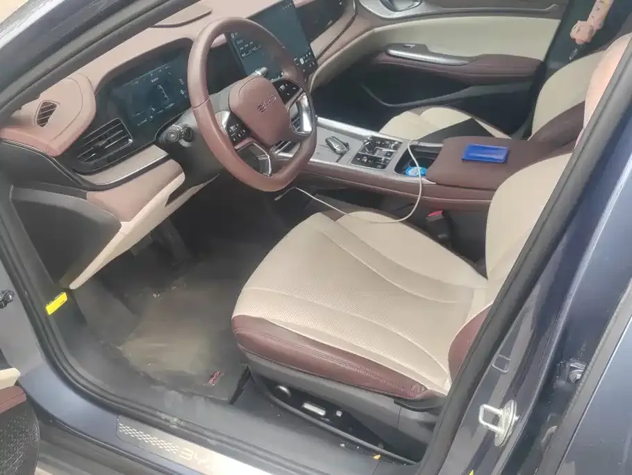 BYD Seal — фото 6