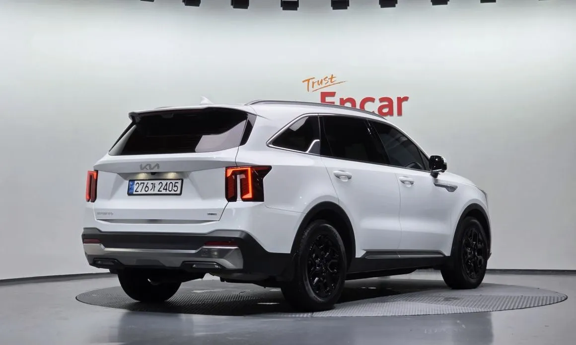 Kia Sorento — фото 5