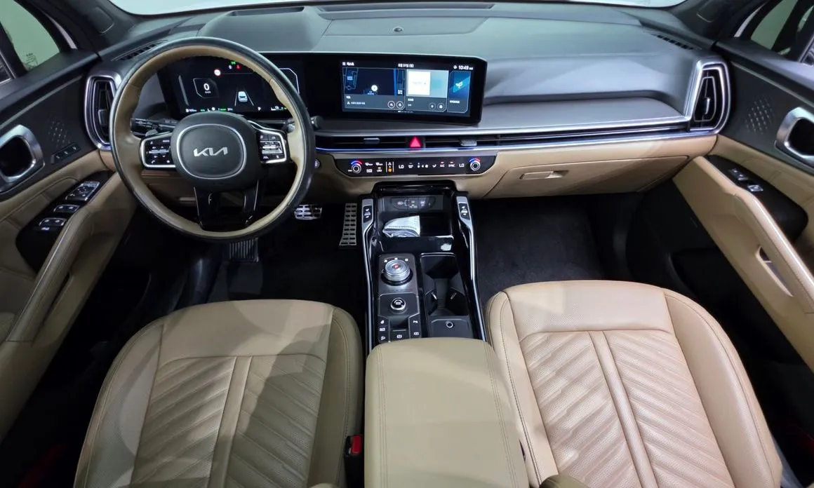Kia Sorento — фото 8