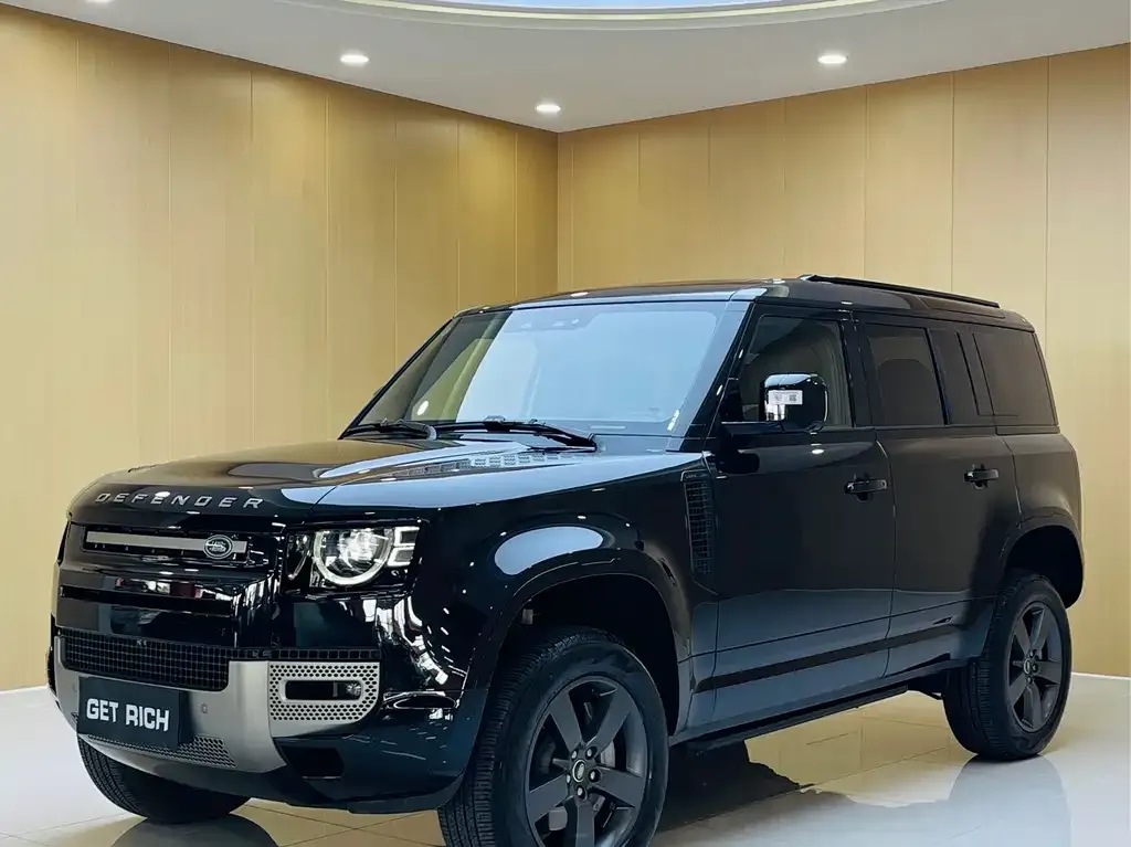 Land Rover Defender — фото 1