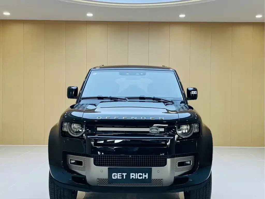 Land Rover Defender — фото 10
