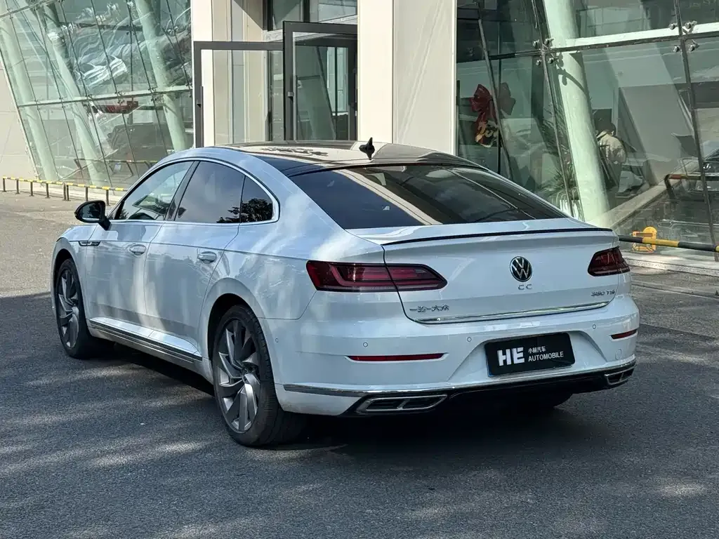 Volkswagen CC — фото 2