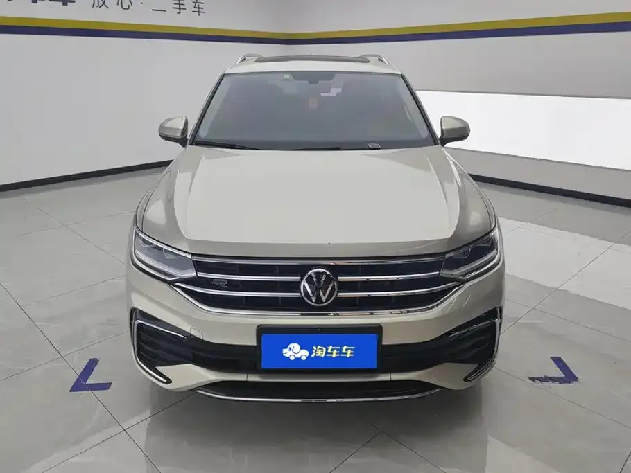Volkswagen Tiguan L — фото 4