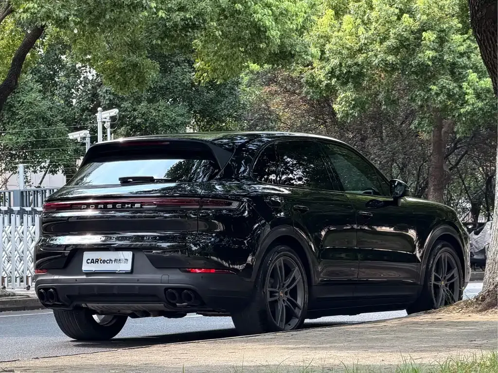 Porsche Cayenne — фото 3