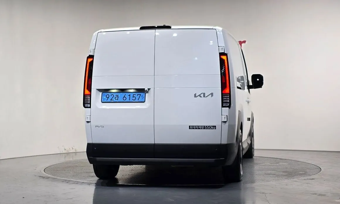 Kia PV5 — фото 3