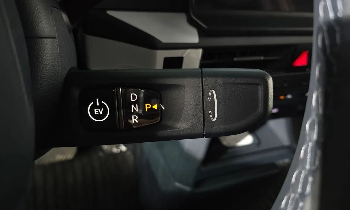 Kia PV5 — фото 4