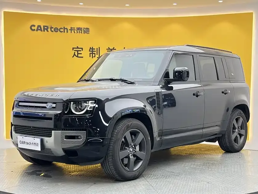 Land Rover Defender — фото 1
