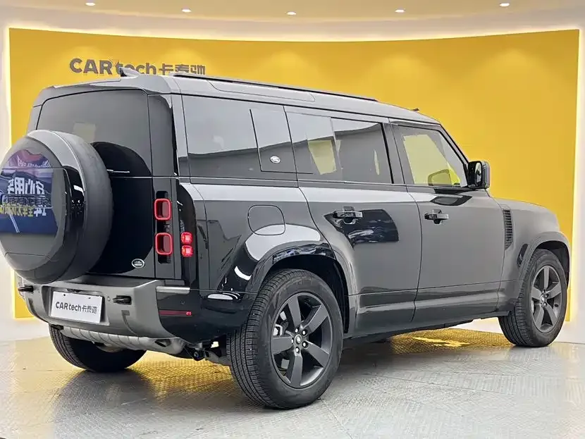 Land Rover Defender — фото 5