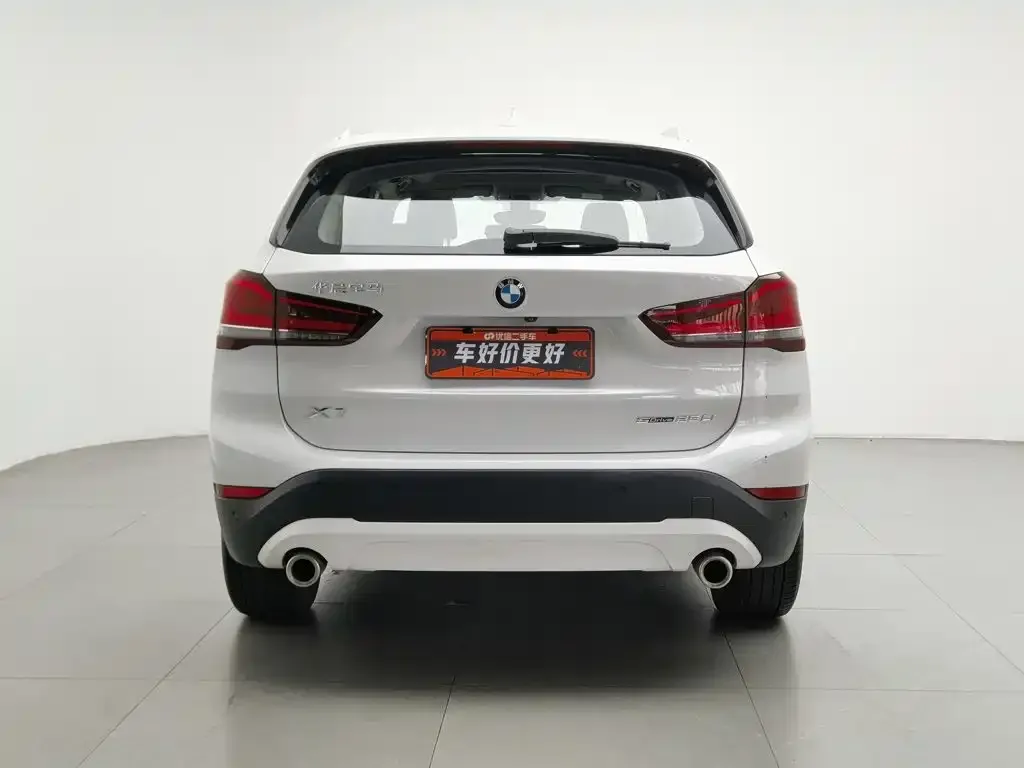 BMW X1 — фото 3