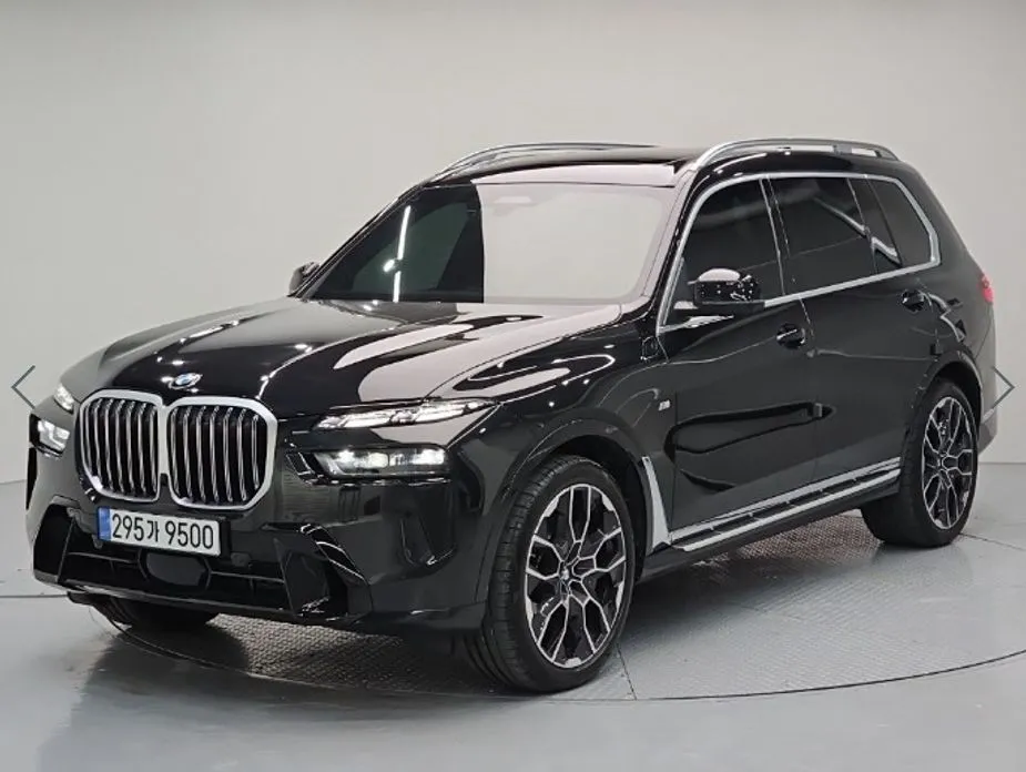 BMW X7 — фото 1