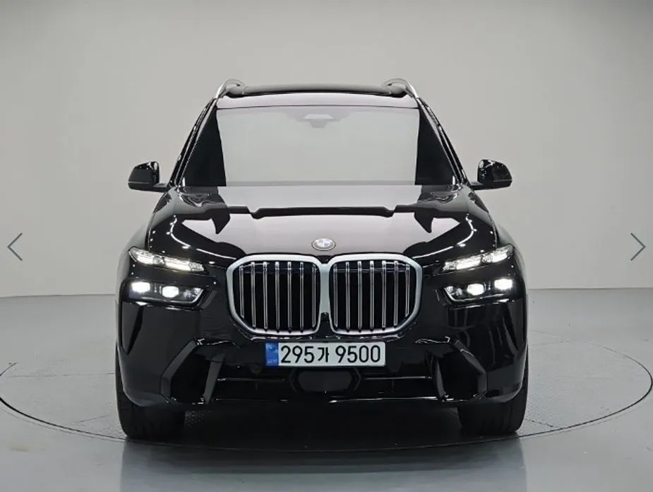 BMW X7 — фото 3