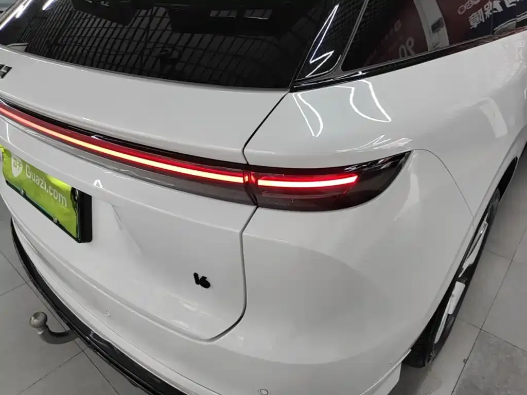 Li Auto Li i6 — фото 4