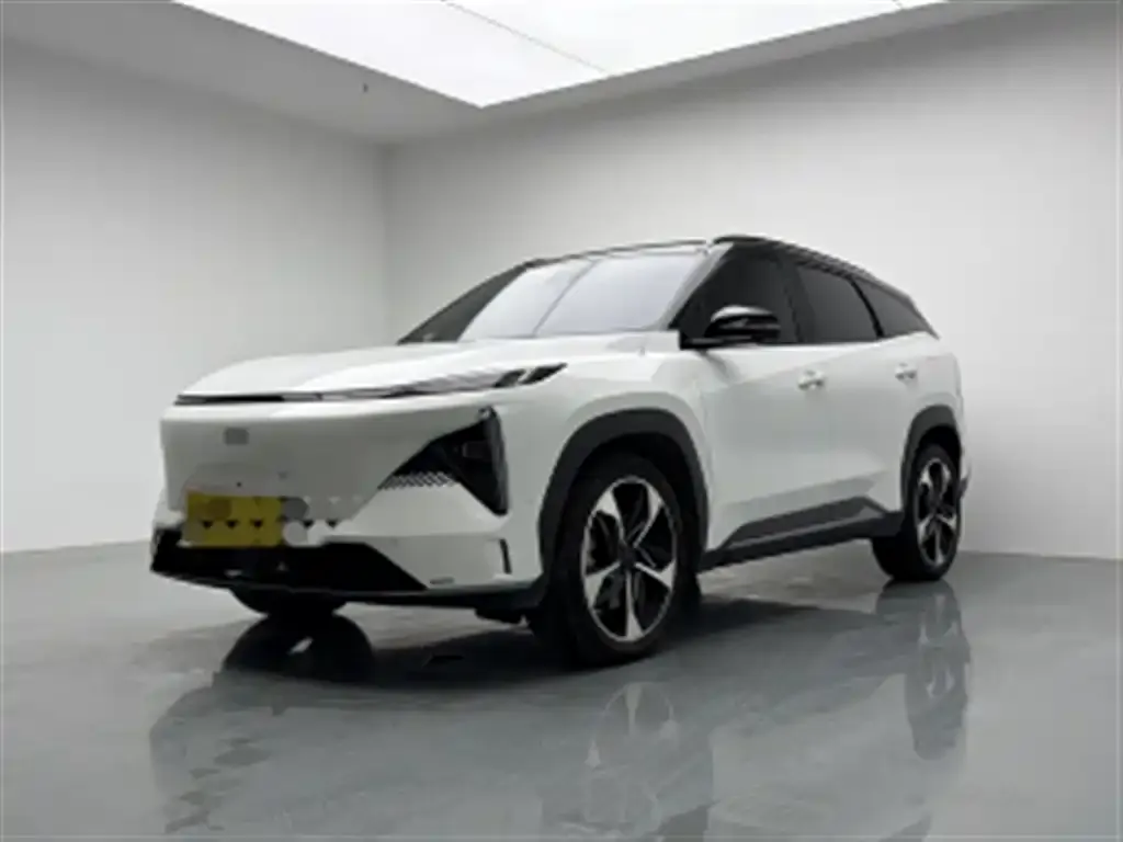 Geely Galaxy L7 — фото 1