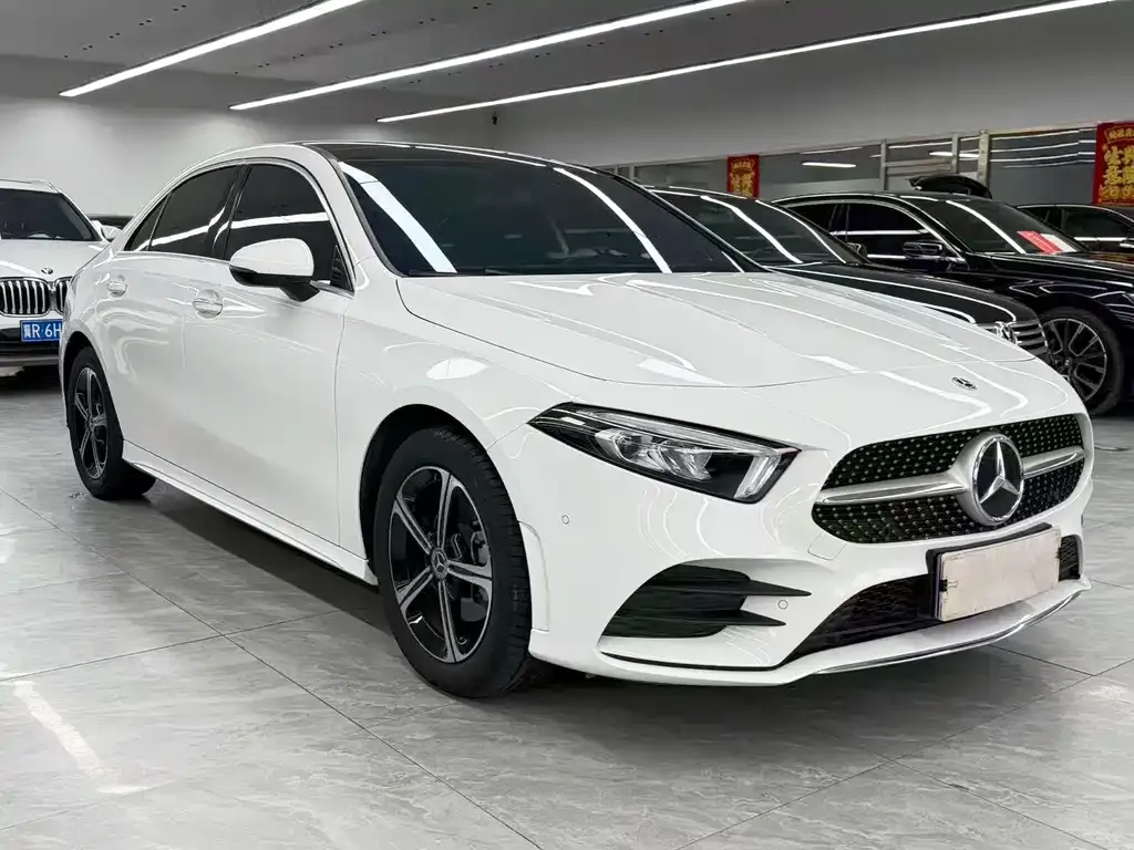 Mercedes-Benz A-Class — фото 6