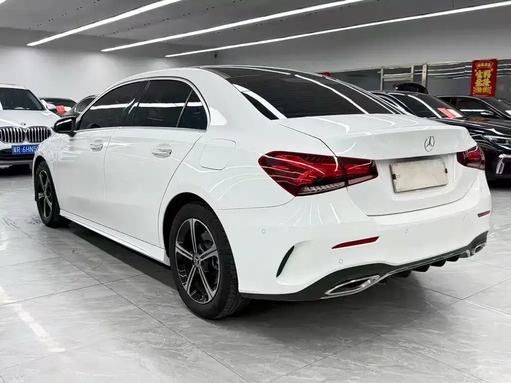 Mercedes-Benz A-Class — фото 9