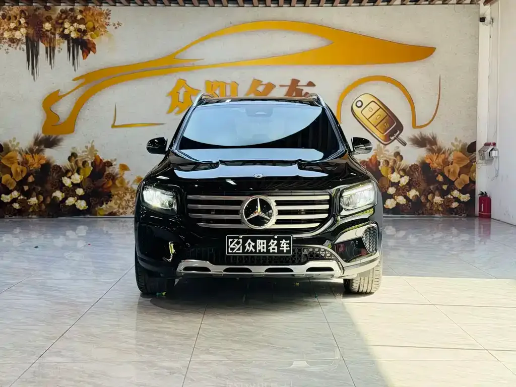 Mercedes-Benz GLB — фото 5