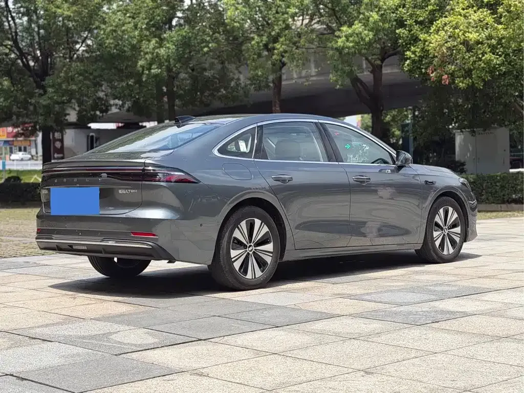 Geely Galaxy A7 EM — фото 8