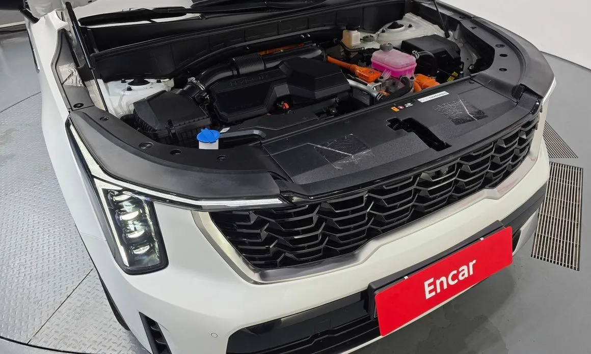 Kia Sorento — фото 7