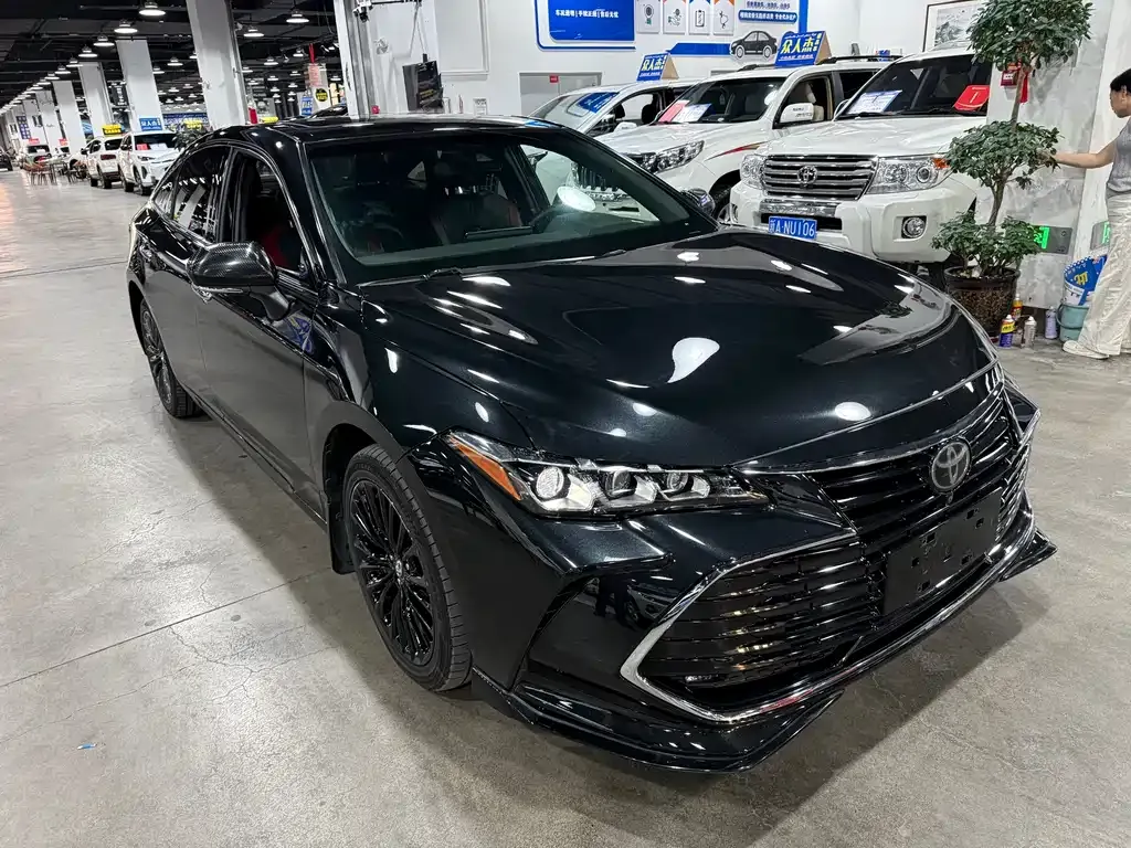 Toyota Avalon — фото 3