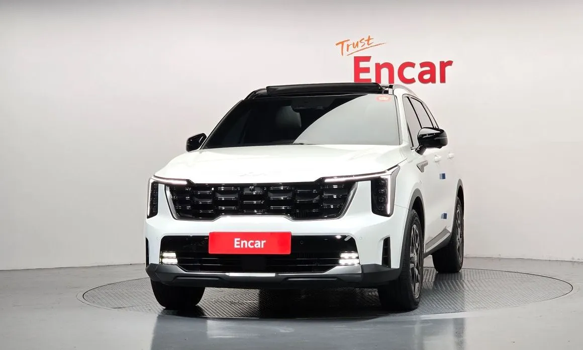 Kia Sorento — фото 6