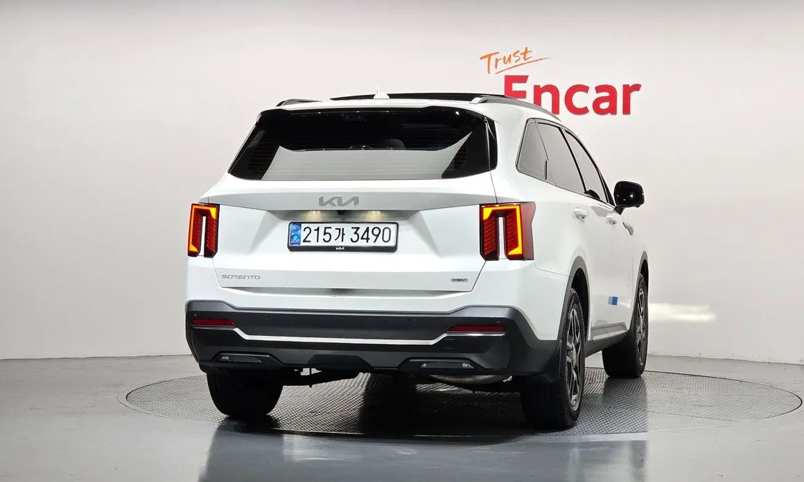 Kia Sorento — фото 4