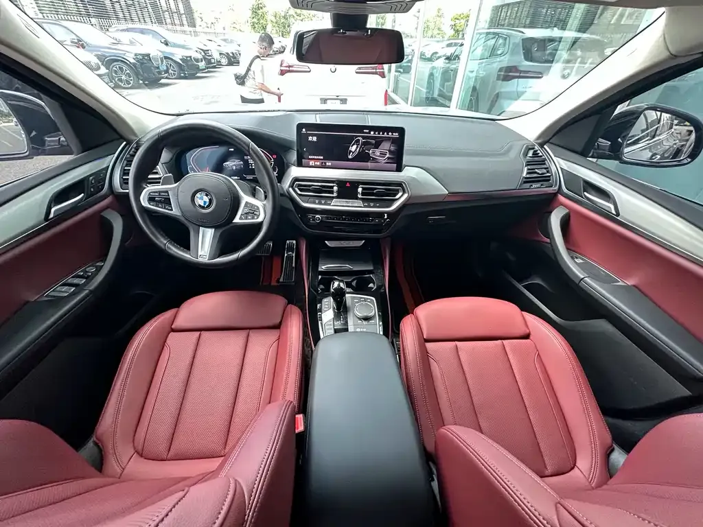 BMW X4 — фото 9