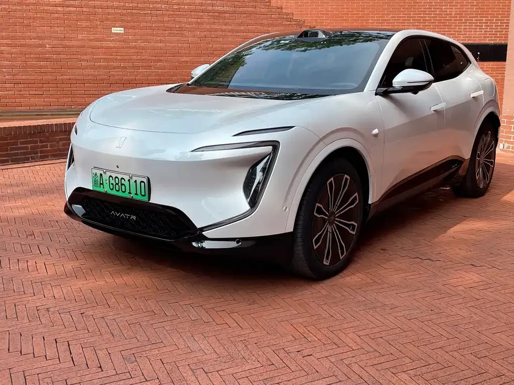 Avatr 07 — фото 1