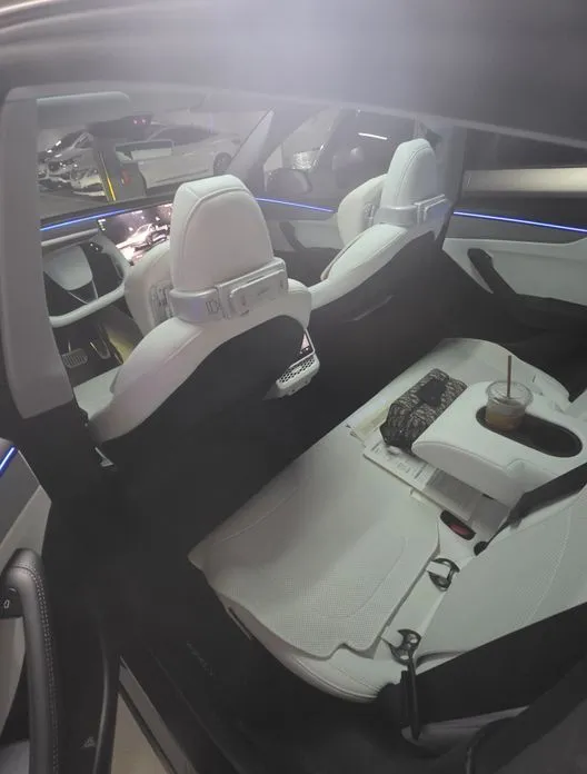 Tesla Model Y — фото 3