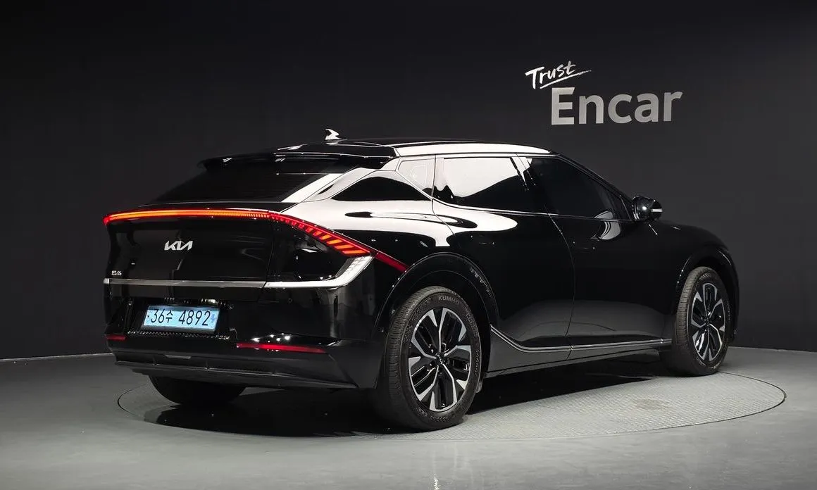 Kia EV6 — фото 4