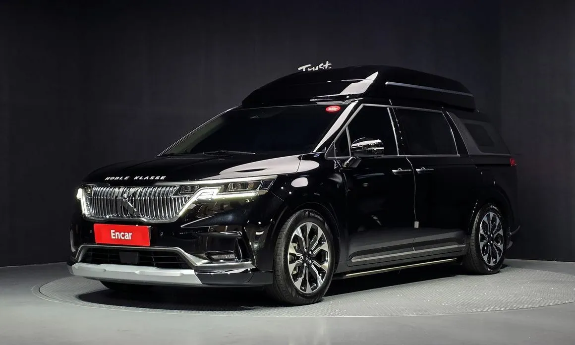 Kia Carnival — фото 1