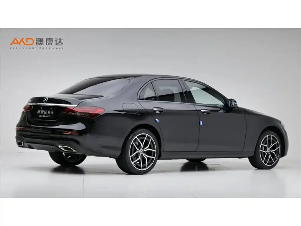 Mercedes-Benz E-Class (Import) — фото 9