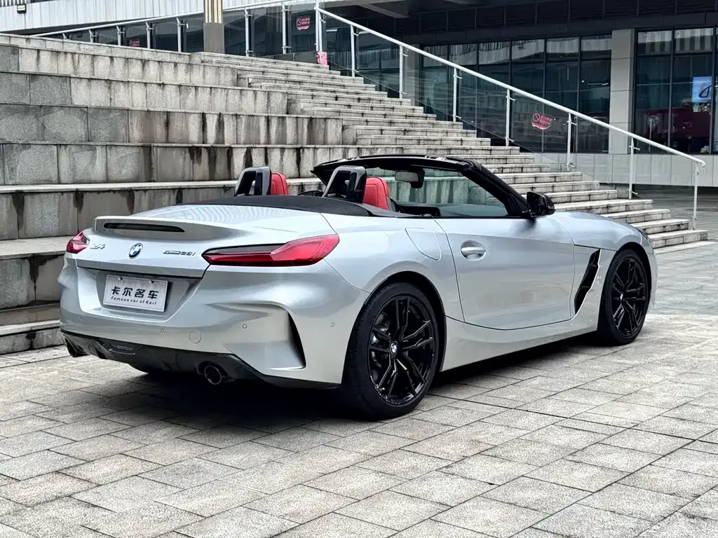 BMW Z4 — фото 7