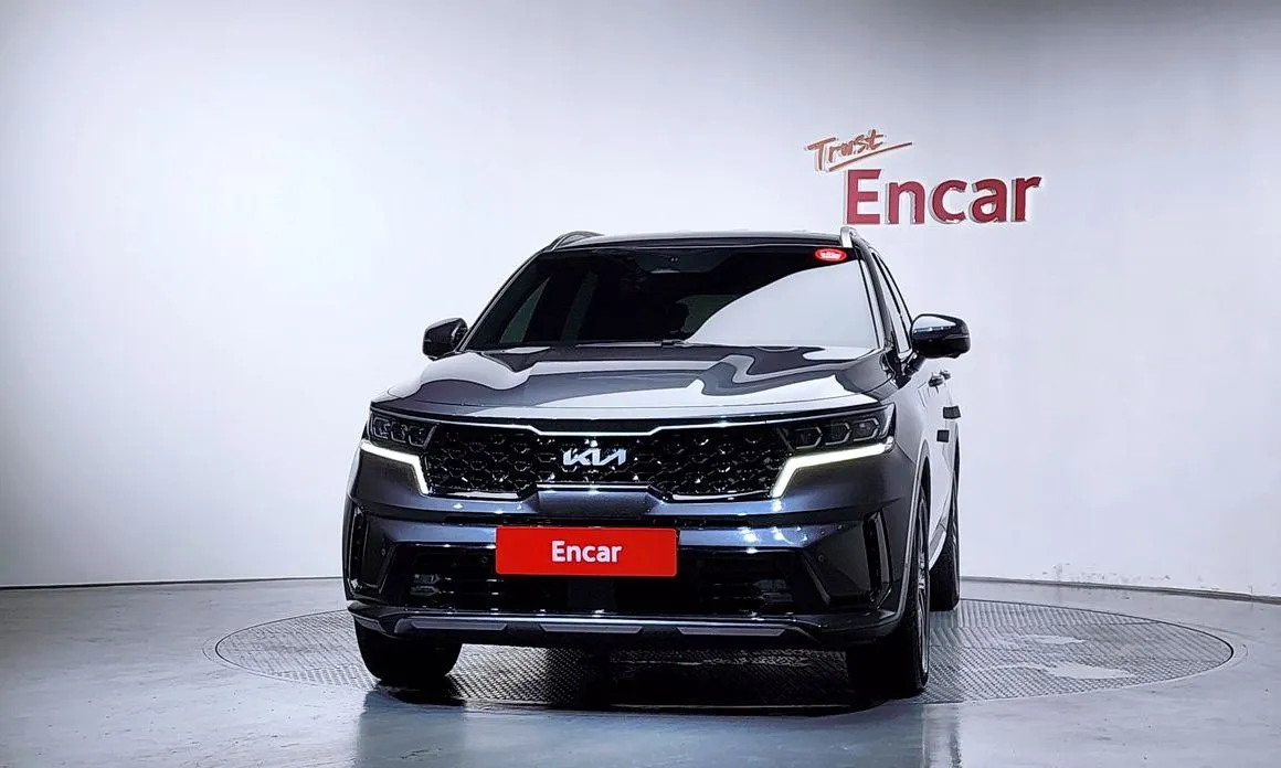Kia Sorento — фото 8