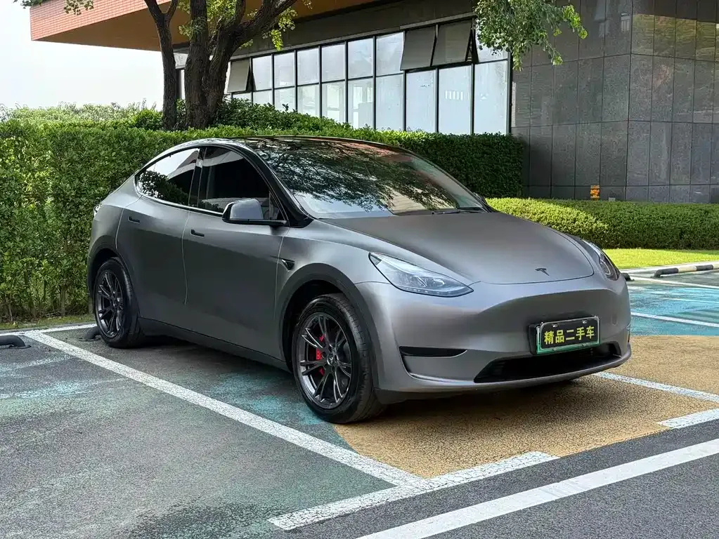 Tesla Model Y — фото 5