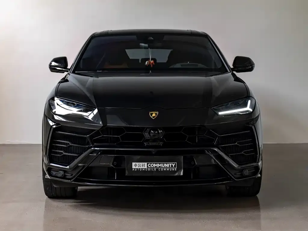 Lamborghini Urus — фото 2