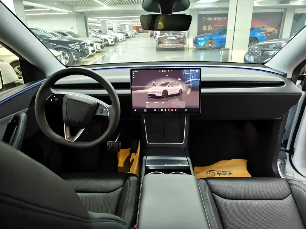 Tesla Model Y — фото 6