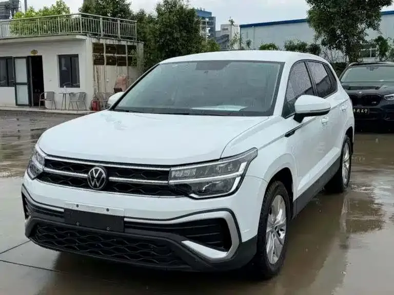 Volkswagen Tharu — фото 1