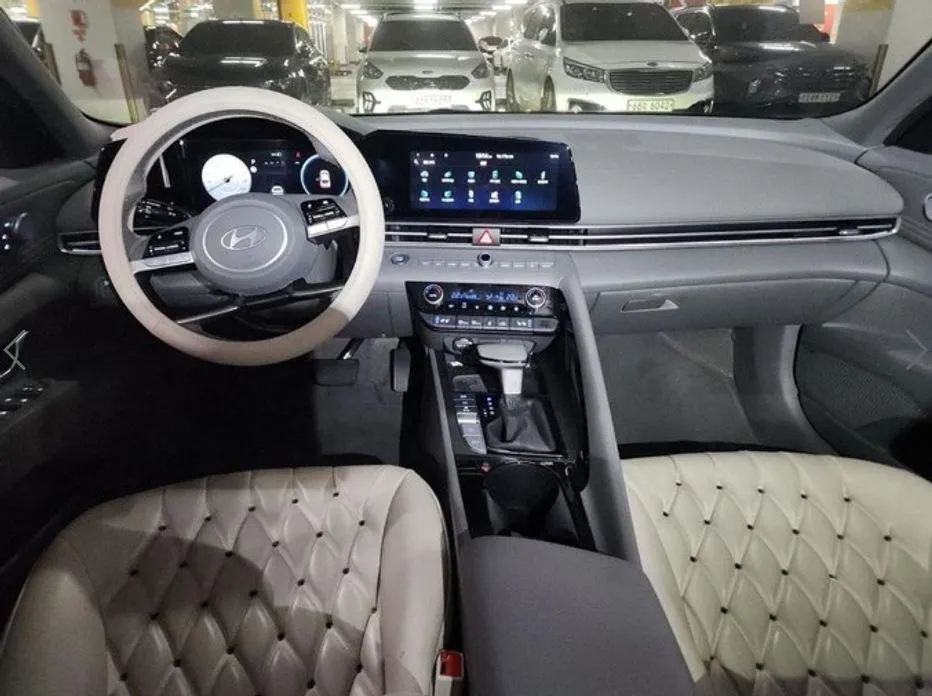 Hyundai AVANTE — фото 2