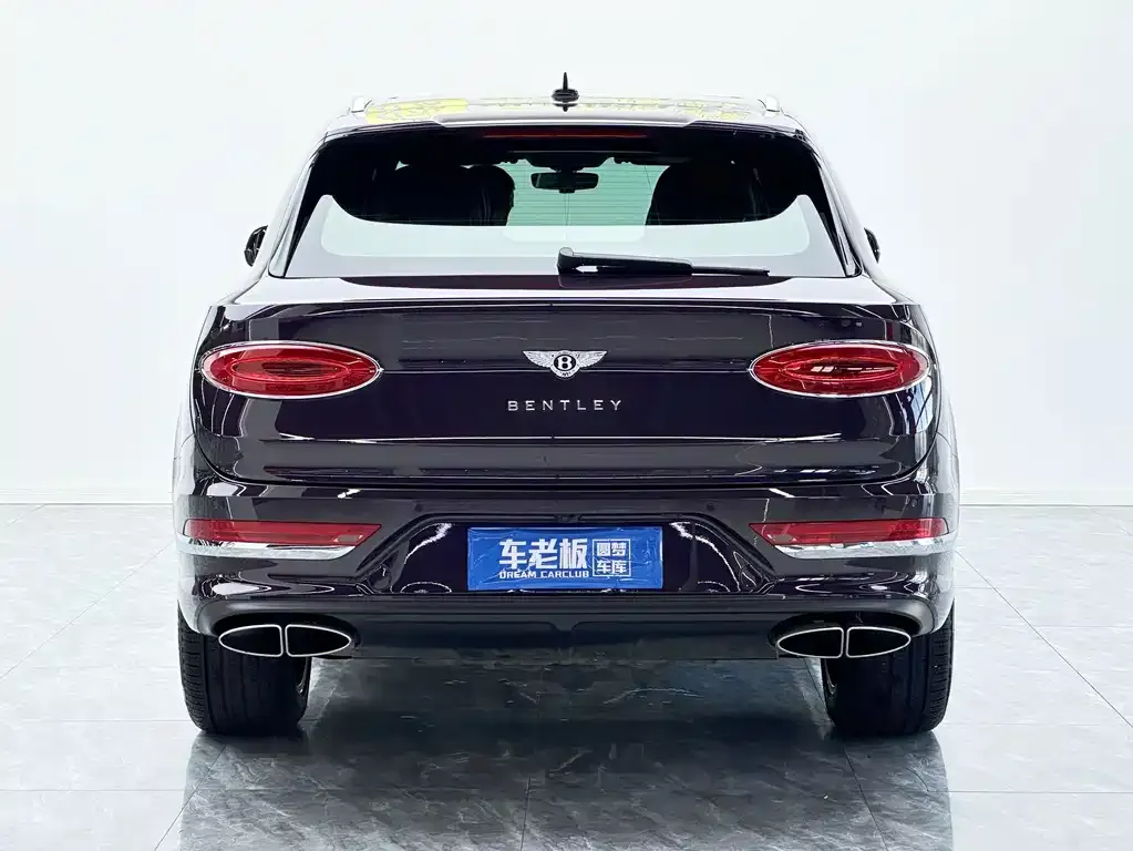Bentley Bentayga — фото 6