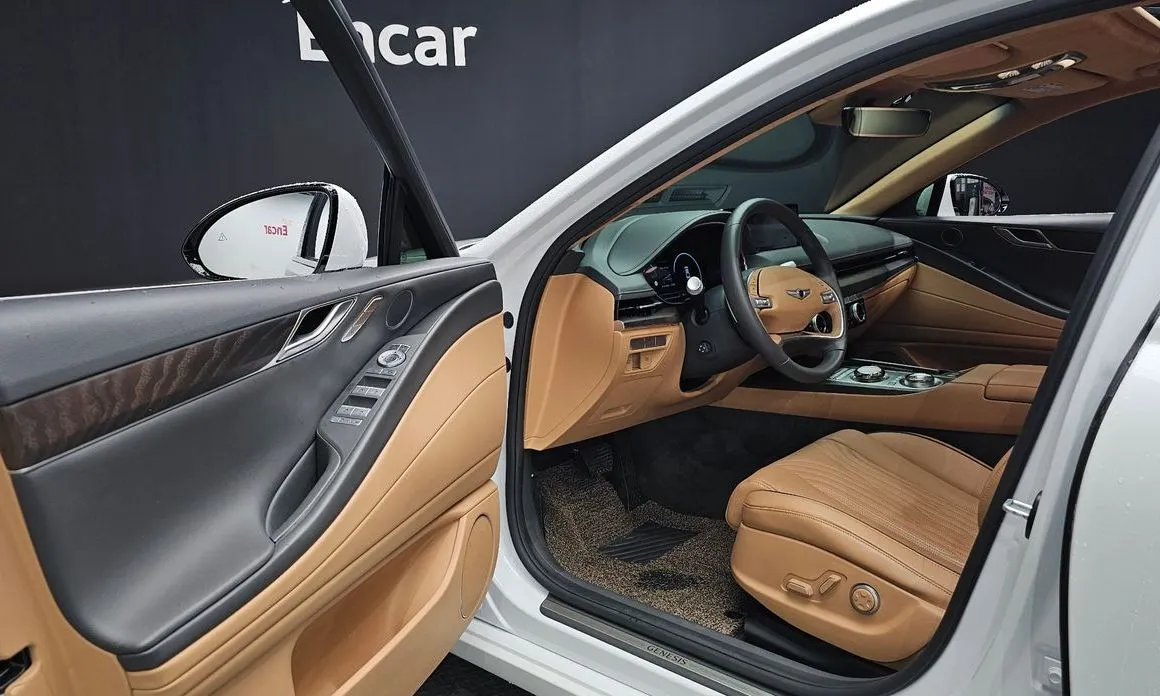 Genesis G80 — фото 10