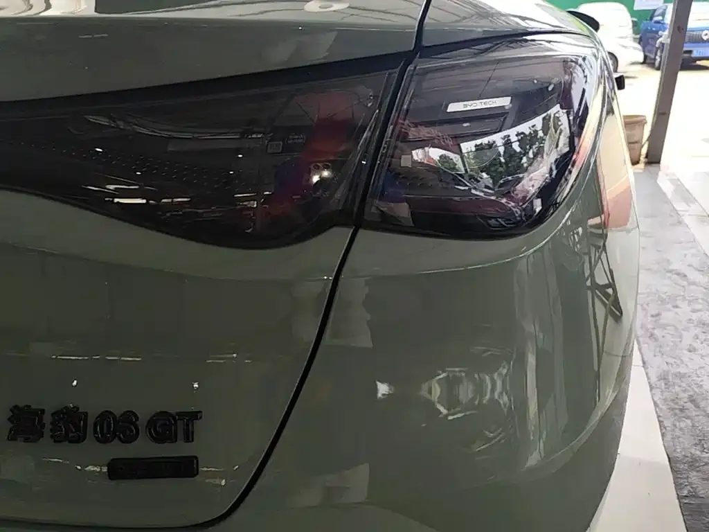 BYD Seal 06GT — фото 9