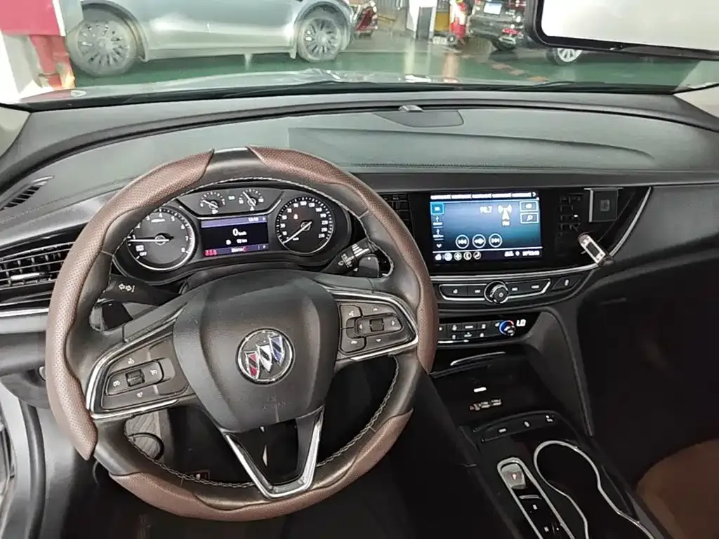Buick Regal — фото 10
