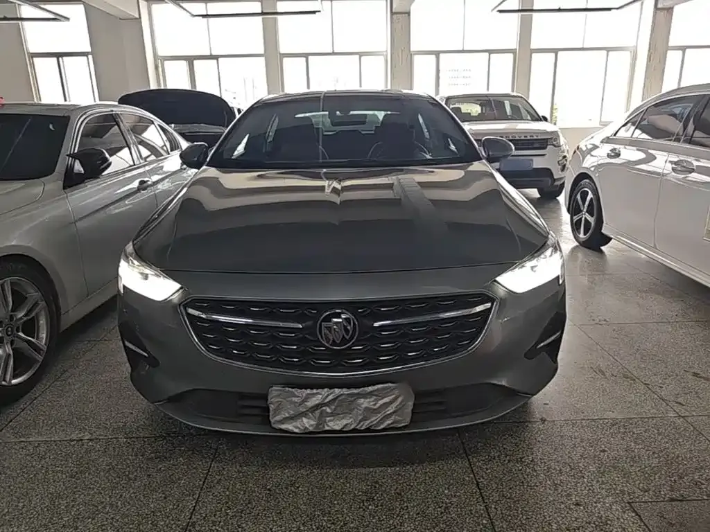 Buick Regal — фото 8