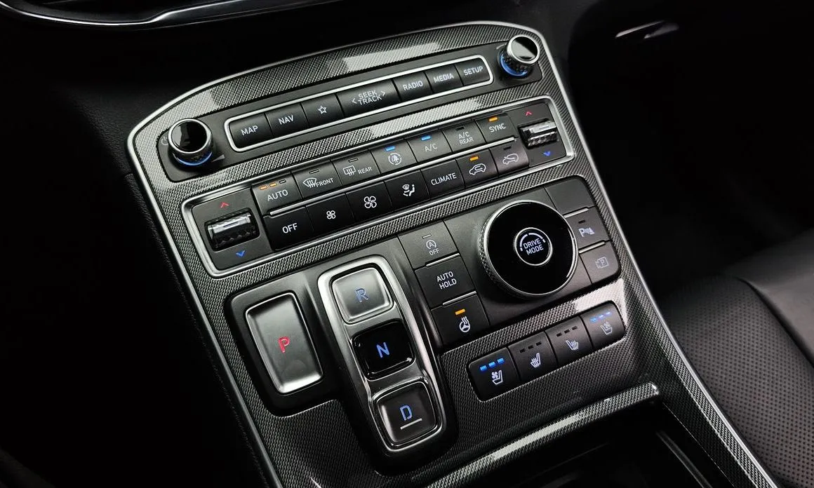 Hyundai Santafe — фото 8