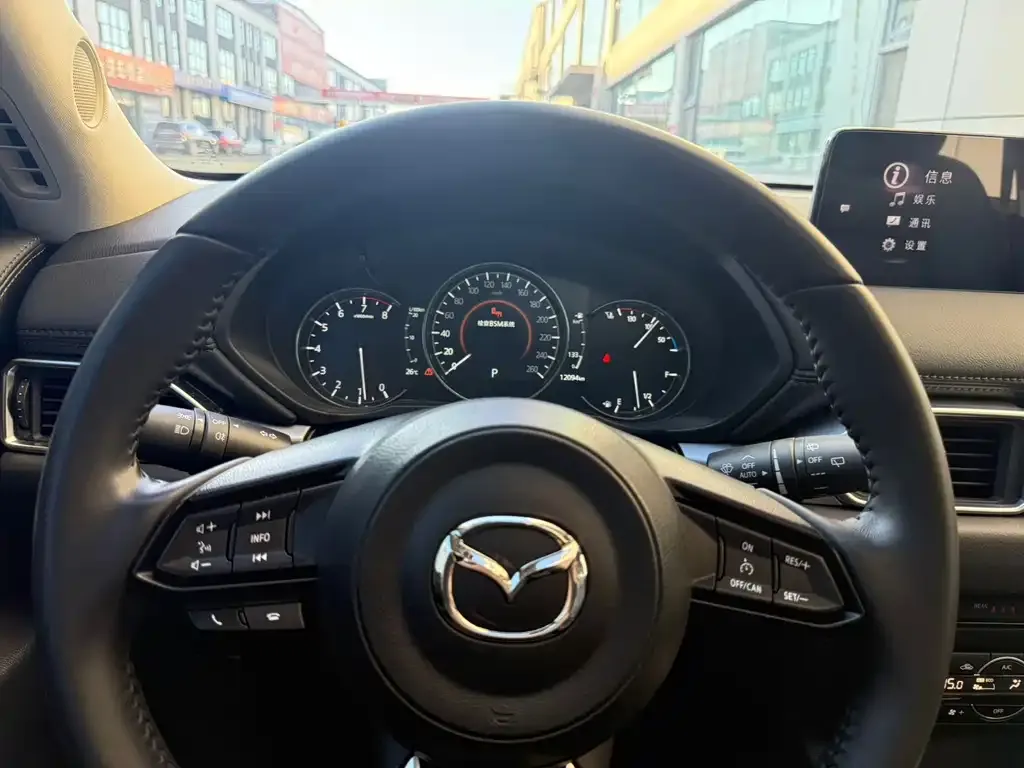 Mazda CX-5 — фото 10