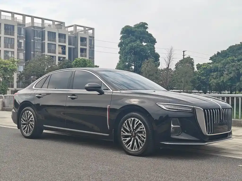 Hongqi H5 — фото 4